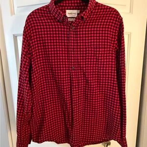 Goodfellow & Co Red and Black Plaid Button-Down Shirt